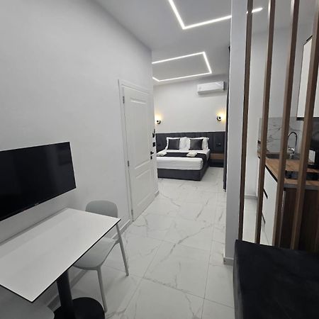 Elite Inn Vlorë エクステリア 写真