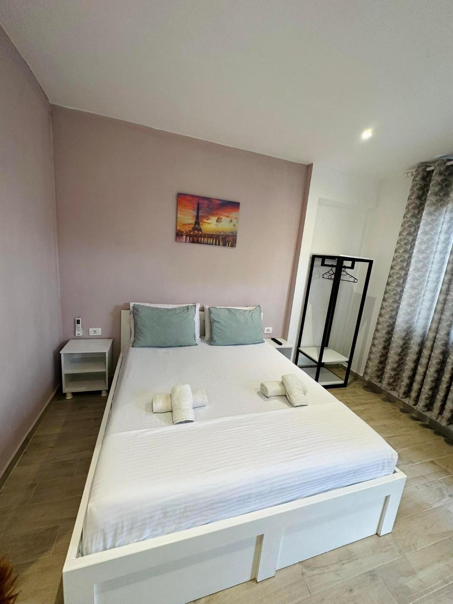 Elite Inn Vlorë エクステリア 写真