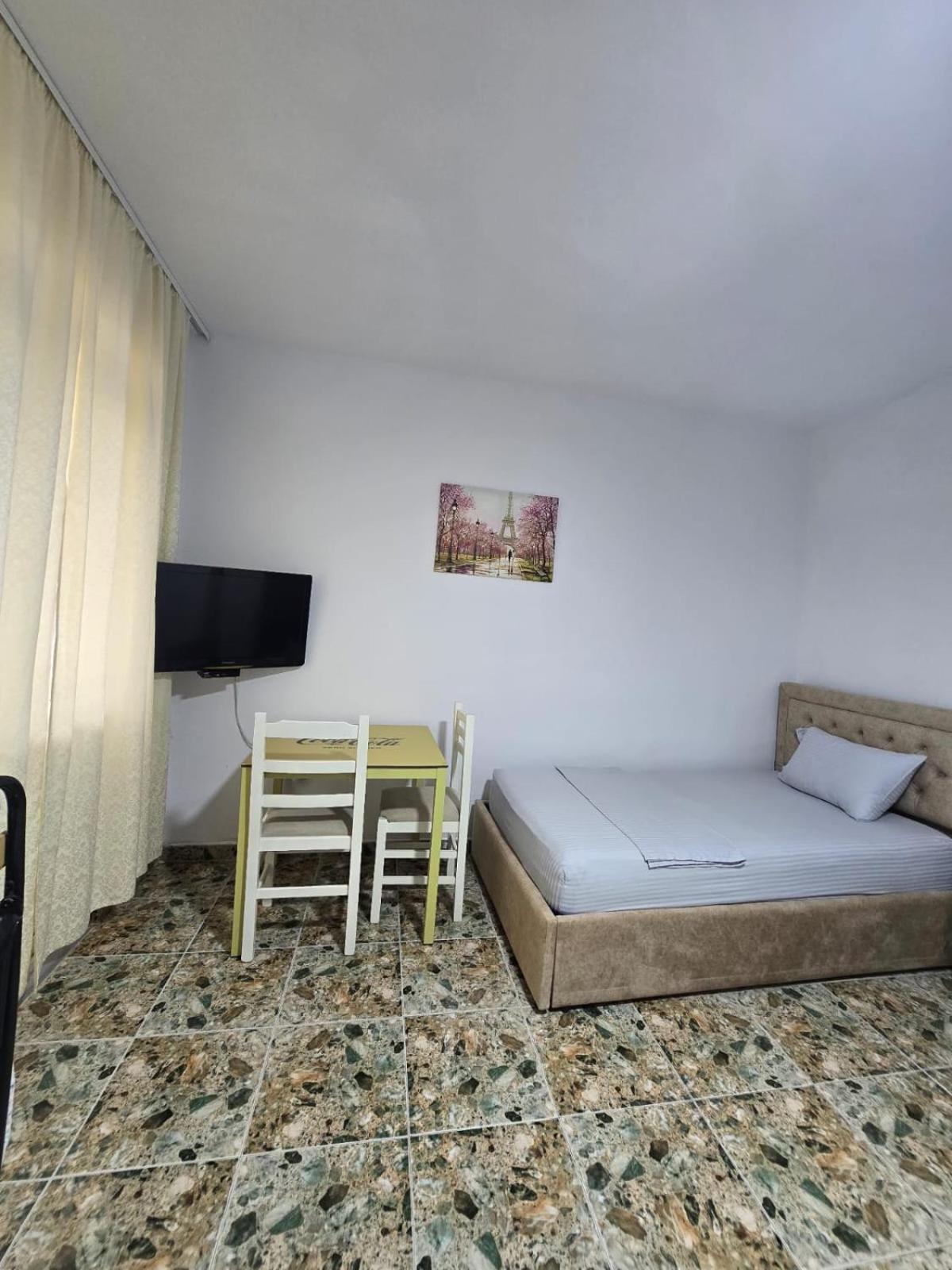 Elite Inn Vlorë エクステリア 写真